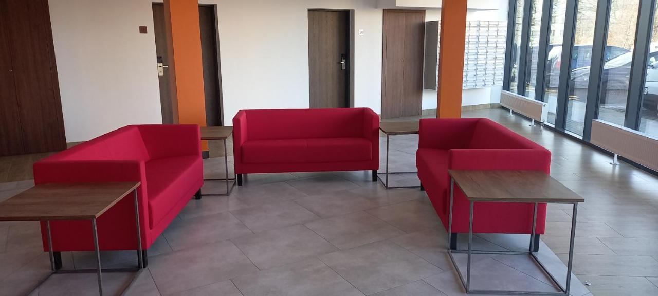 Przystanek Opole - Mikroapartamenty Esterno foto