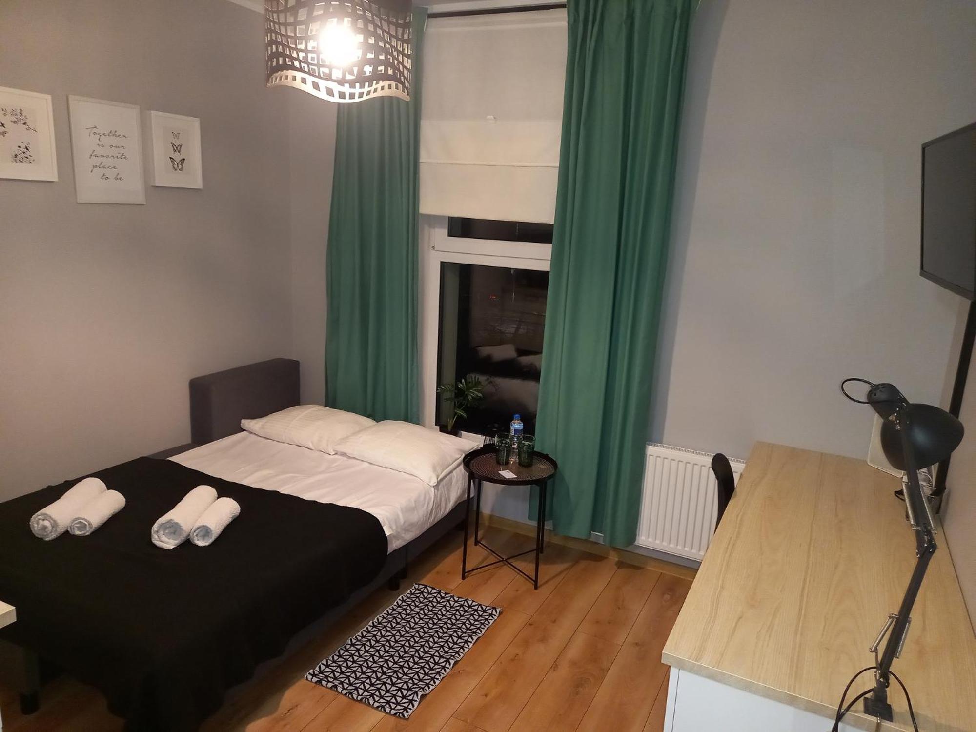 Przystanek Opole - Mikroapartamenty Esterno foto